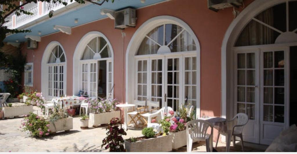 Marietta Boutique Apts Циливи Экстерьер фото